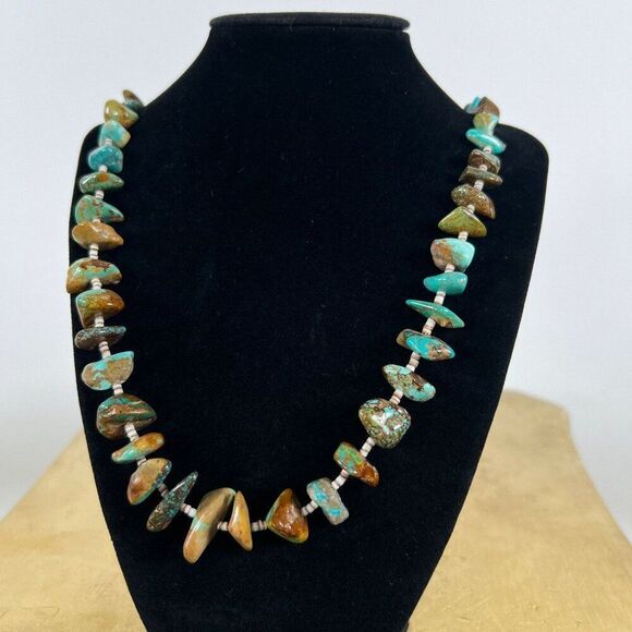 Green Stone Beaded Waist Chain - Bohemian Fairy Grunge Earthy Girl Belly Jewelry - Picture 2 of 6